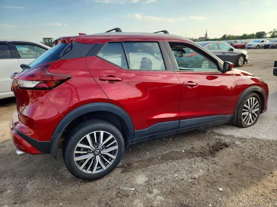 2021 NISSAN KICKS SV  