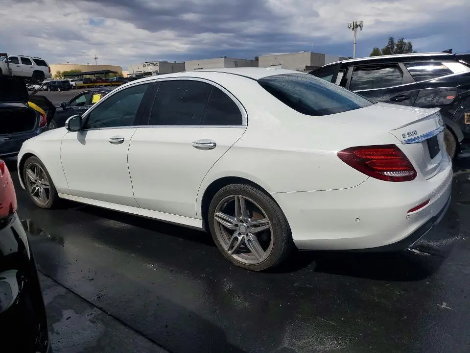 2017 MERCEDES-BENZ E 300 4MATIC  