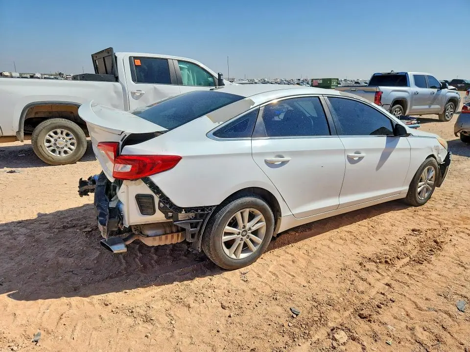 2016 HYUNDAI SONATA SE  