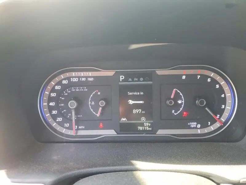 2022 HYUNDAI TUCSON SE  