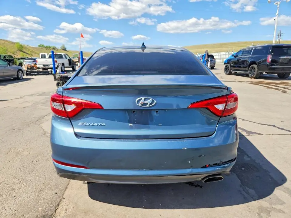 2017 HYUNDAI SONATA SE  