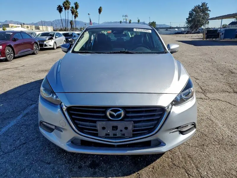 2017 MAZDA 3 TOURING  