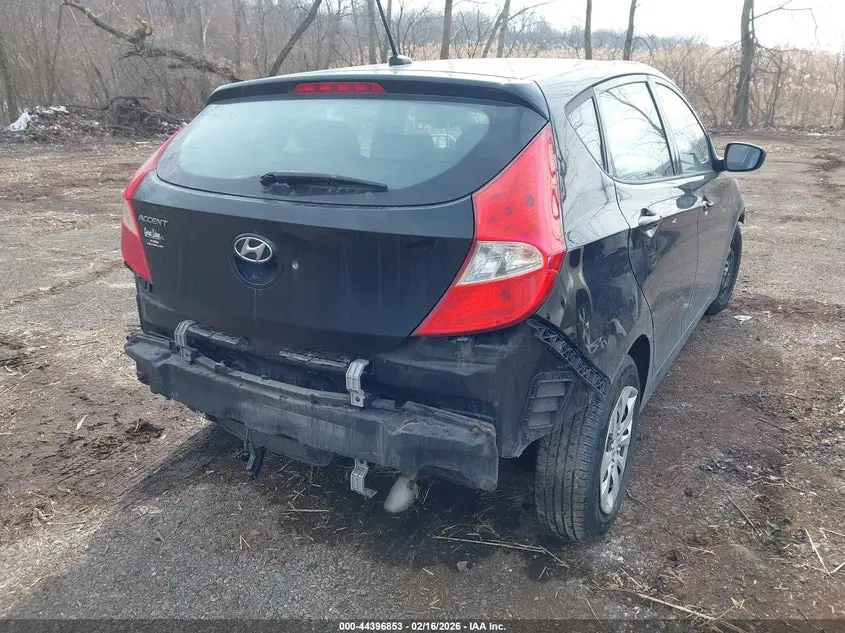 2015 HYUNDAI ACCENT GS
