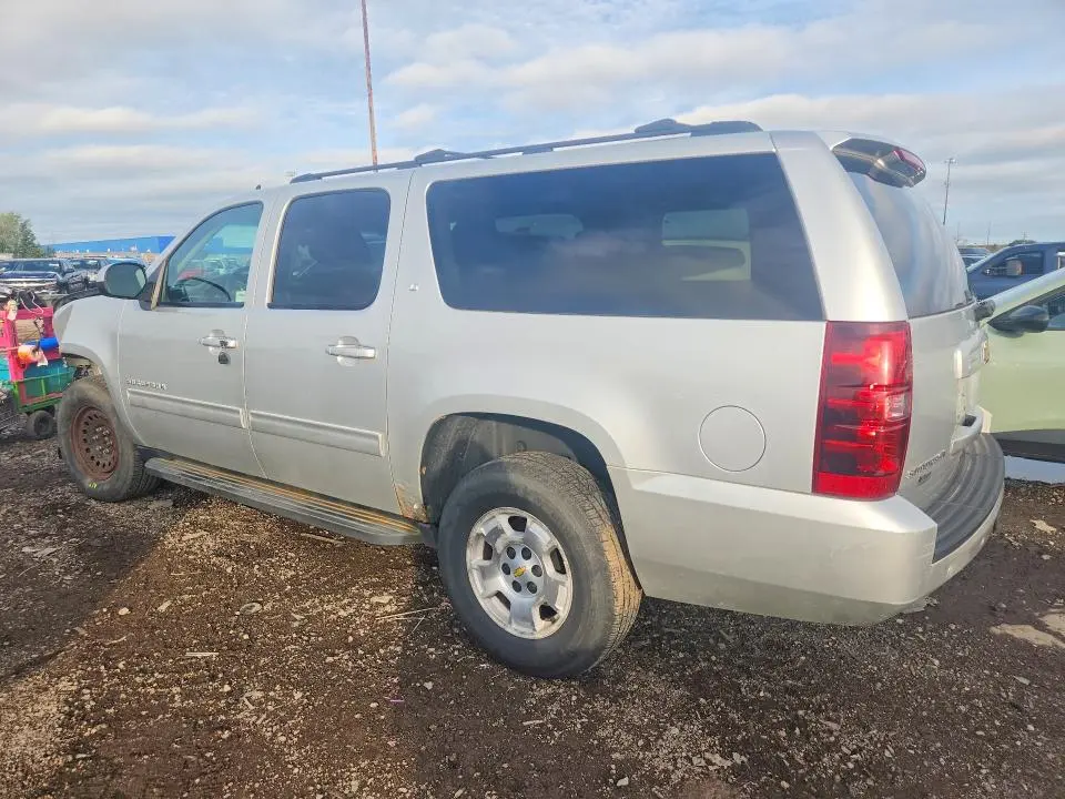 2011 CHEVROLET SUBURBAN K1500 LT  