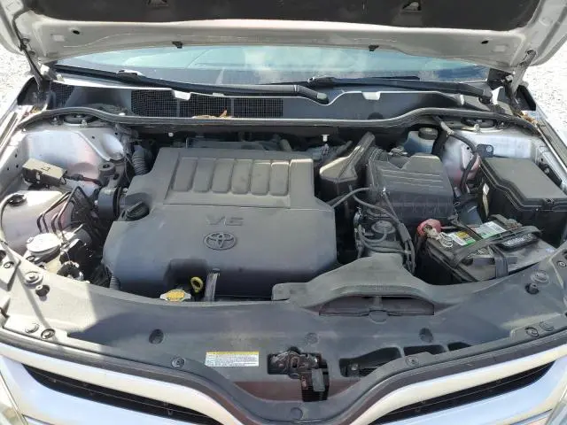 2013 TOYOTA VENZA LE  