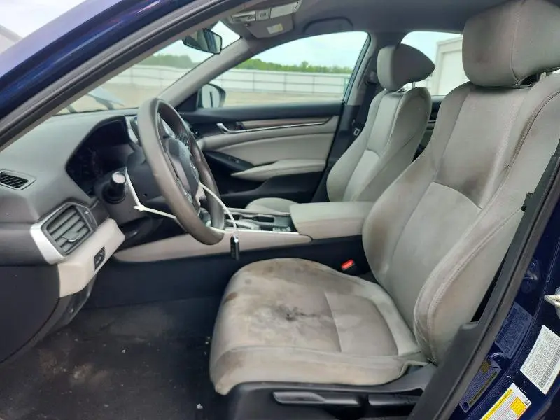 2019 HONDA ACCORD LX  
