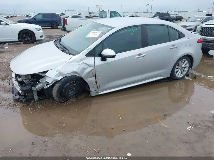 2023 TOYOTA COROLLA LE