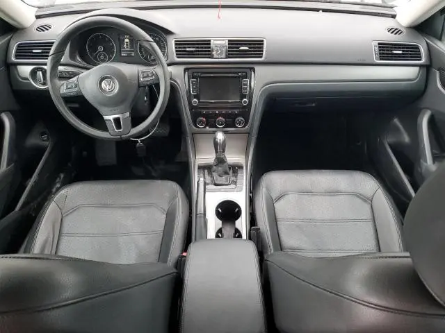 2014 VOLKSWAGEN PASSAT SE  
