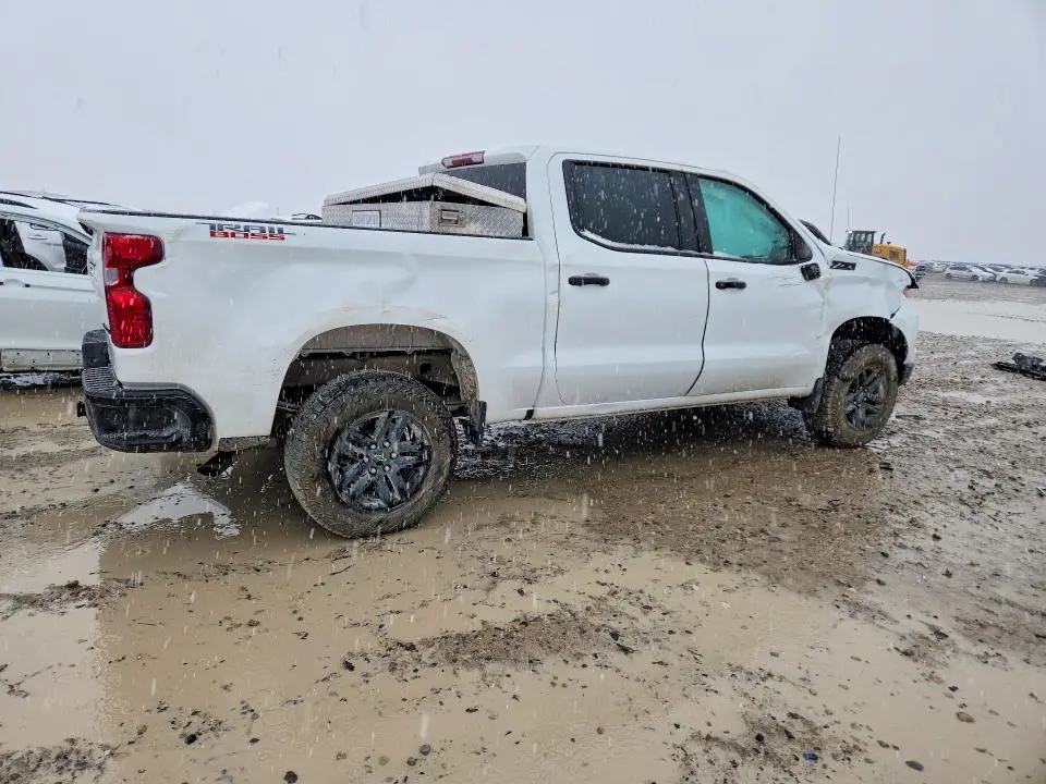 2026 CHEVROLET SILVERADO K1500 TRAIL BOSS CUSTOM  