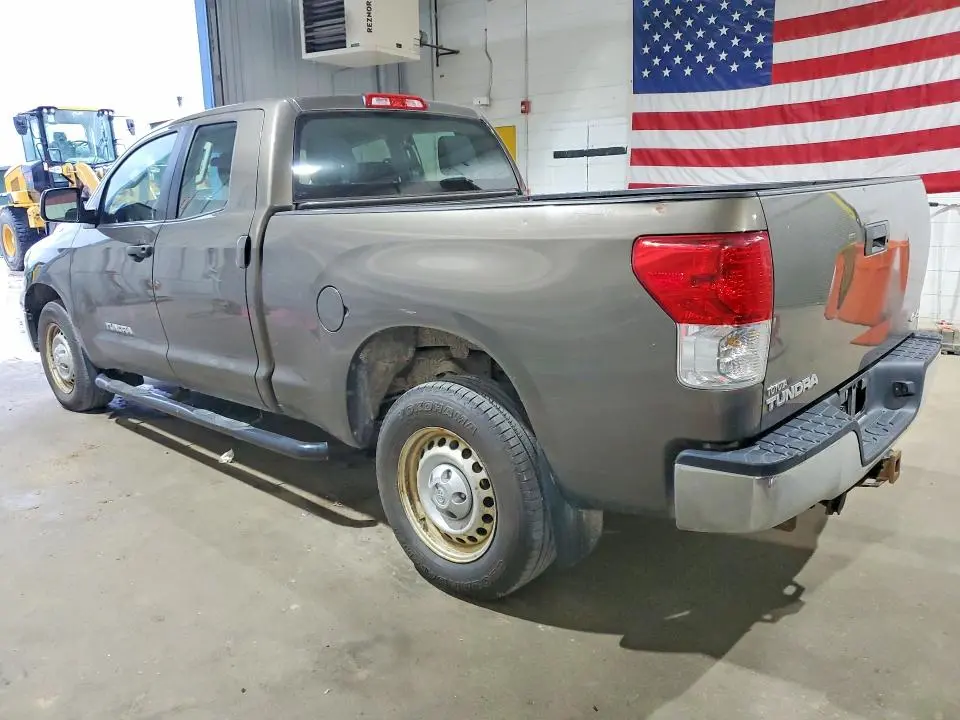 2011 TOYOTA TUNDRA DOUBLE CAB SR5  