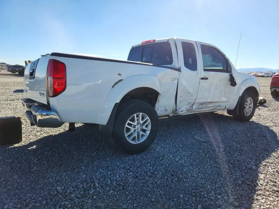 2018 NISSAN FRONTIER SV V6  
