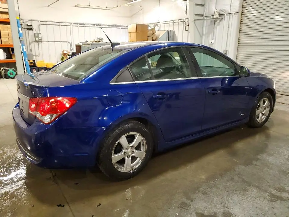 2012 CHEVROLET CRUZE LT  