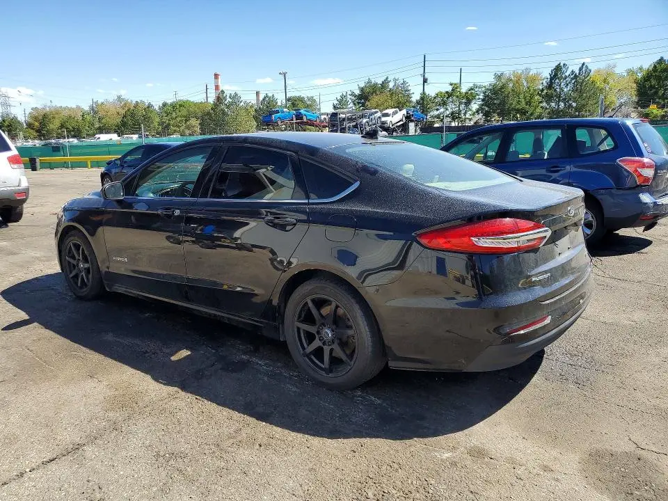 2019 FORD FUSION SE  