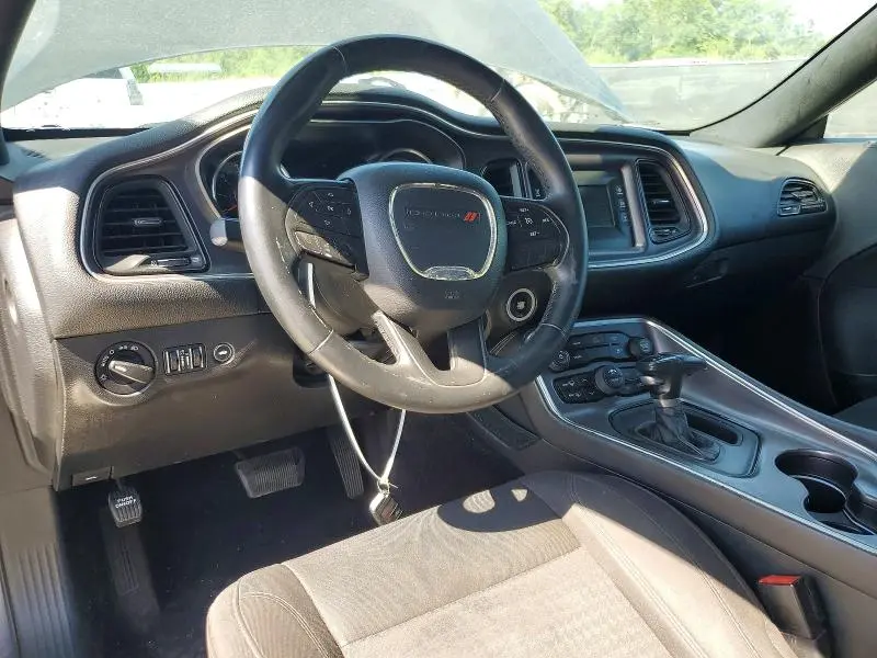2017 DODGE CHALLENGER SXT  