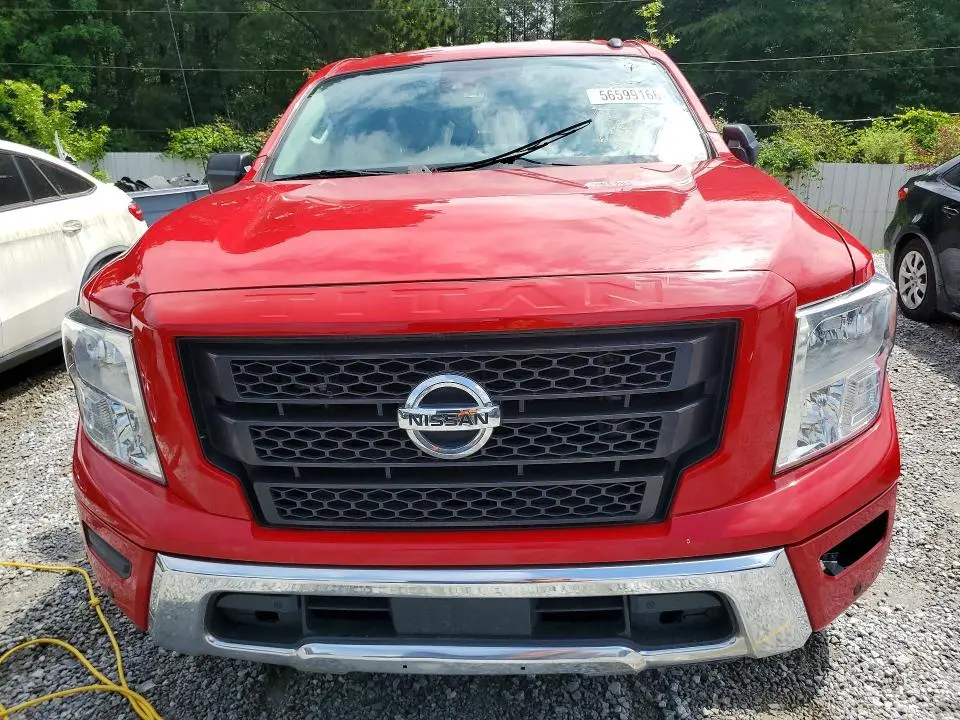 2021 NISSAN TITAN SV  