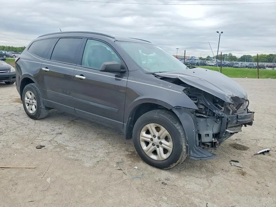 2015 CHEVROLET TRAVERSE LS  