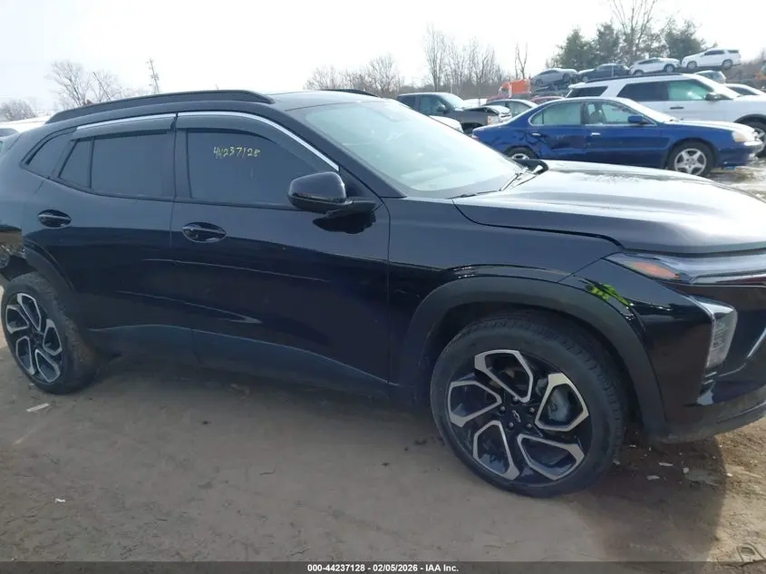 2025 CHEVROLET TRAX FWD 2RS