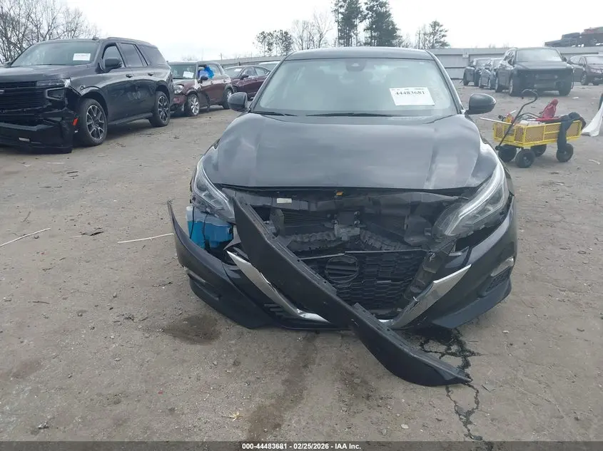 2021 NISSAN ALTIMA SV FWD
