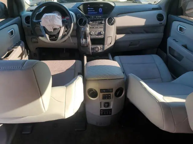 2015 HONDA PILOT SE  