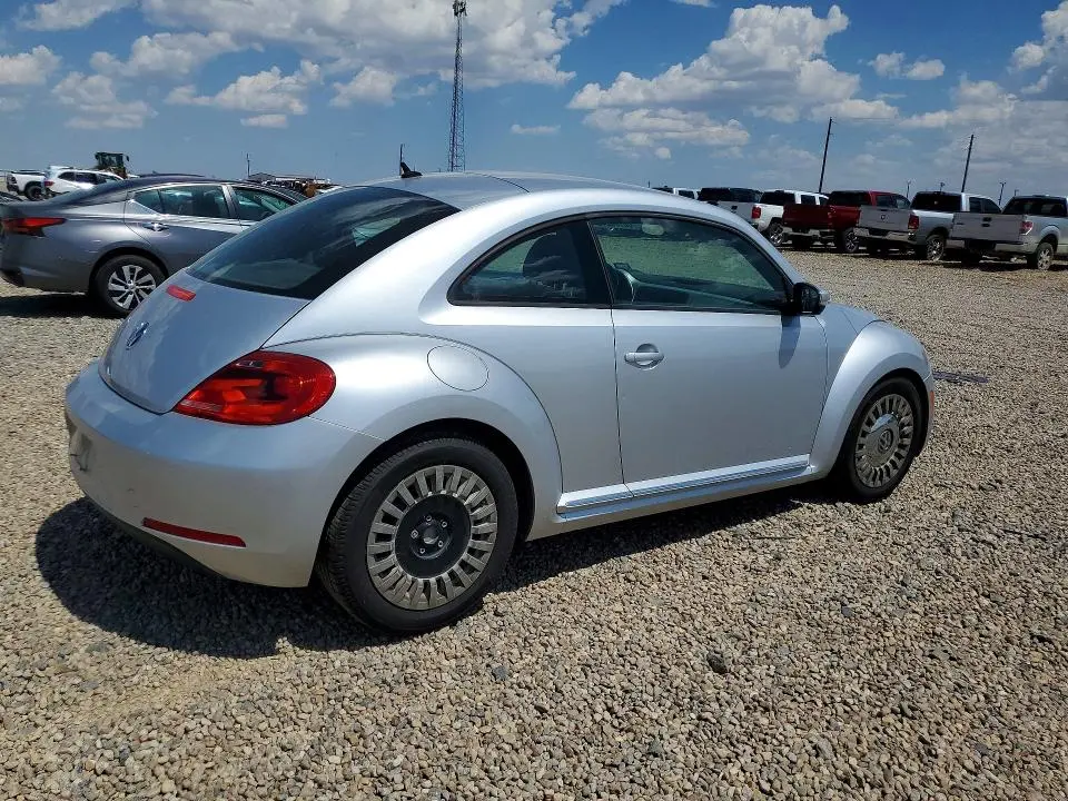 2013 VOLKSWAGEN BEETLE   