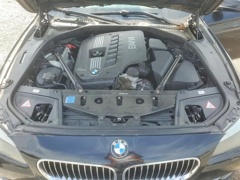 2011 BMW 528 I  