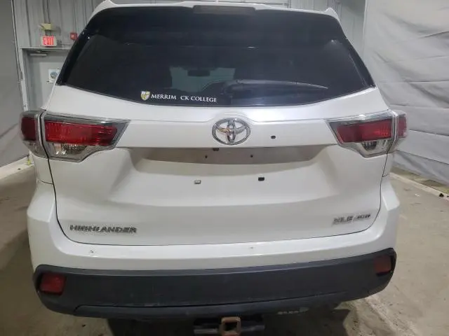 2015 TOYOTA HIGHLANDER XLE  