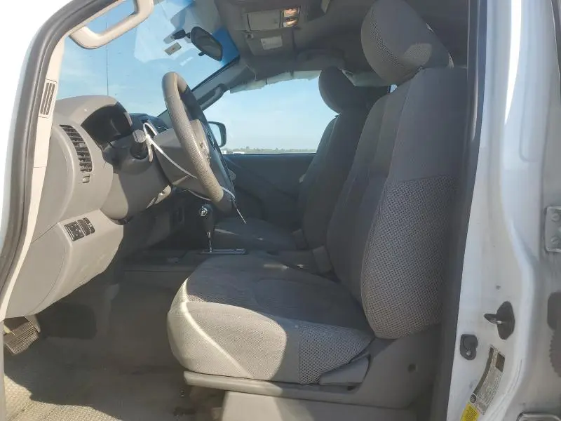 2016 NISSAN FRONTIER S  