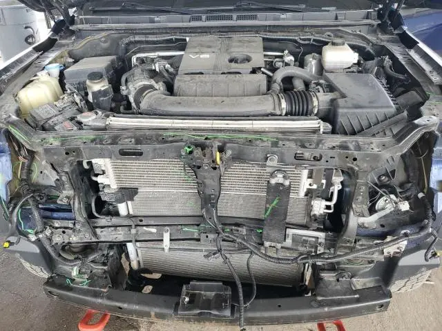 2022 NISSAN FRONTIER S  