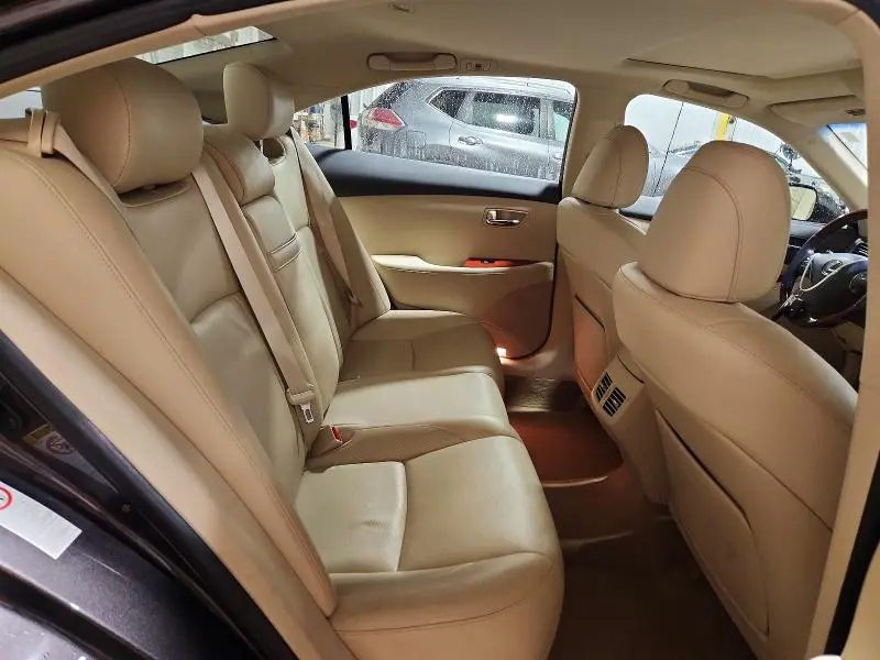 2011 LEXUS ES 350  