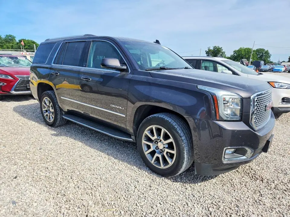 2016 GMC YUKON DENALI  