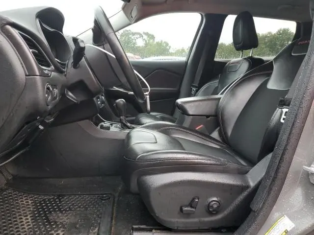 2019 JEEP CHEROKEE TRAILHAWK  