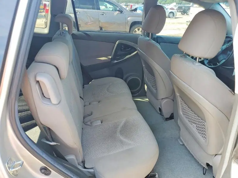 2011 TOYOTA RAV4 BASE  
