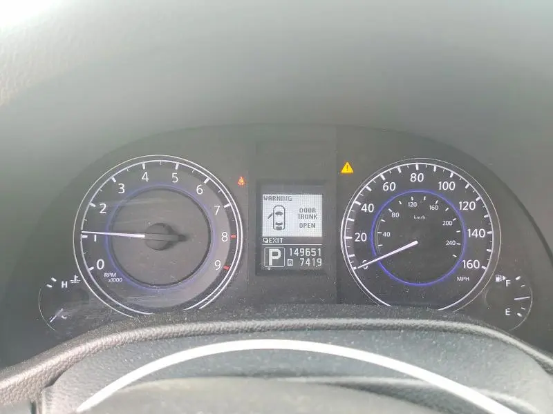 2012 INFINITI G37 BASE  