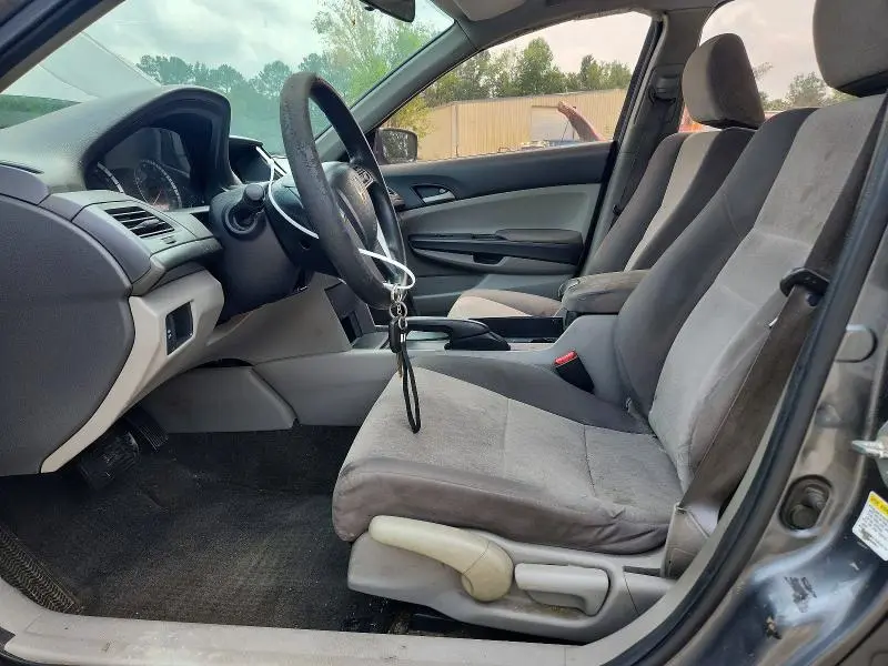 2010 HONDA ACCORD LX  
