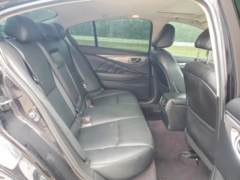 2016 INFINITI Q50 2.0T  