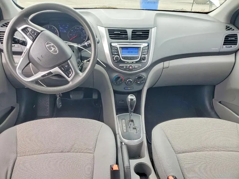2012 HYUNDAI ACCENT GLS  