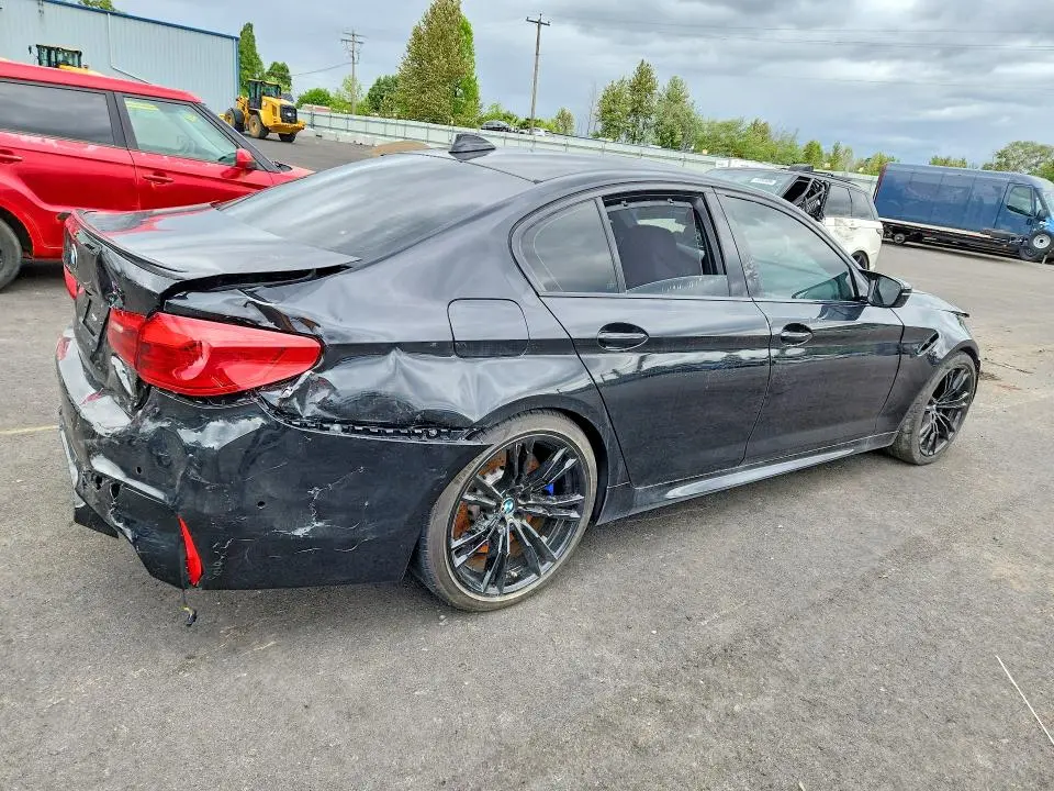 2019 BMW M5   