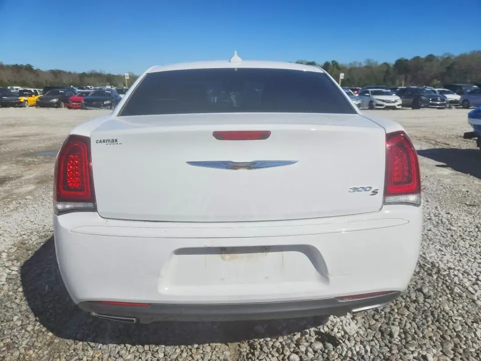 2019 CHRYSLER 300 S  