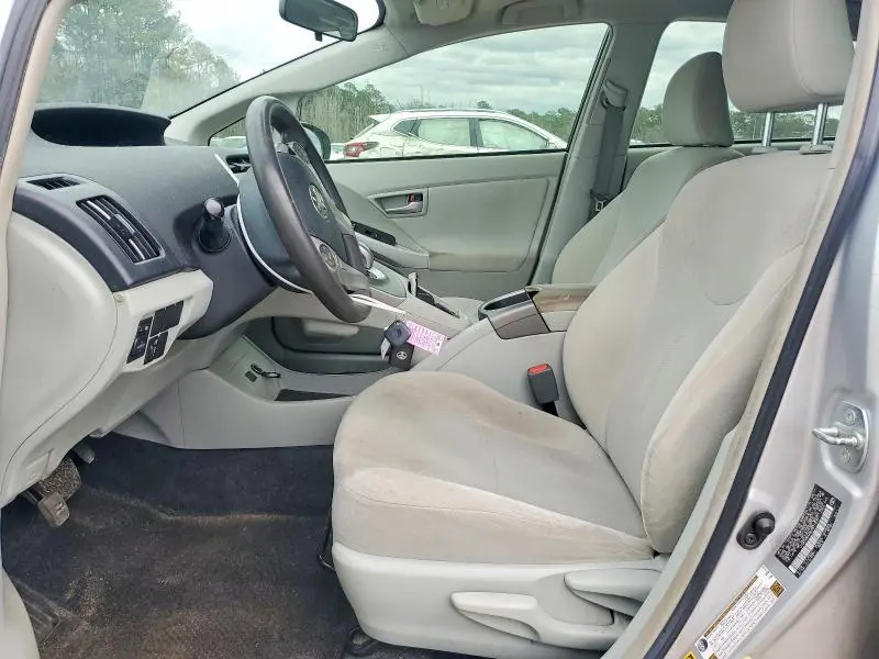 2014 TOYOTA PRIUS THREE  