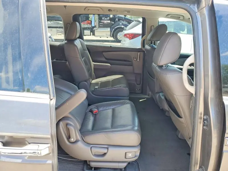 2011 HONDA ODYSSEY TOURING  
