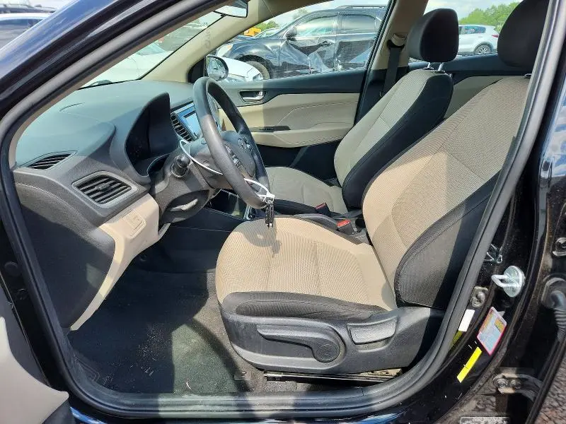 2022 HYUNDAI ACCENT SE  