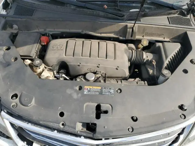 2015 CHEVROLET TRAVERSE LT  