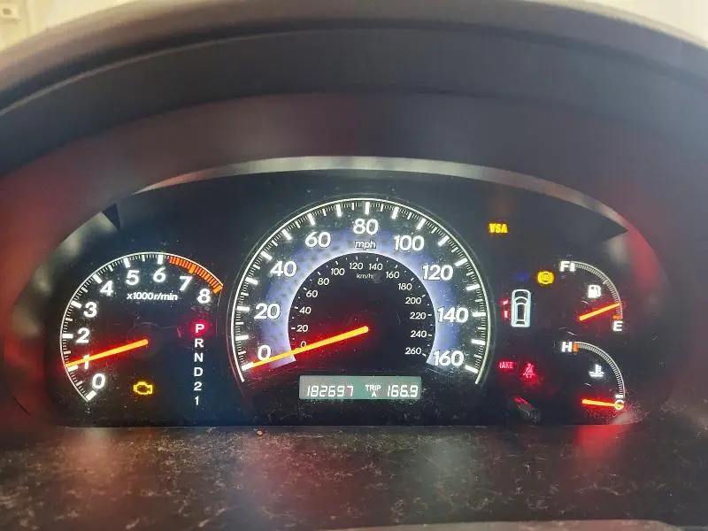 2010 HONDA ODYSSEY LX  