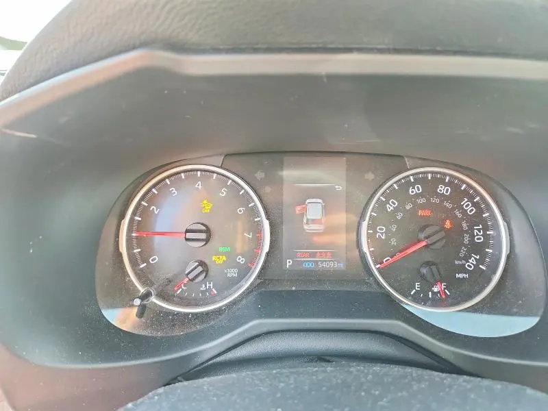 2020 TOYOTA RAV4 XLE  