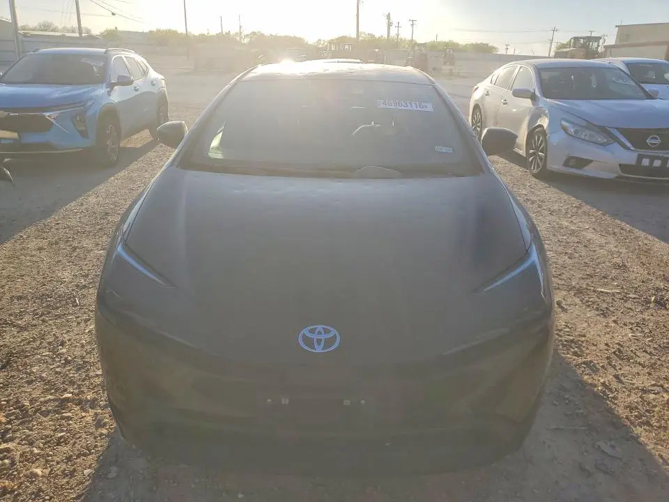 2024 TOYOTA PRIUS LE  