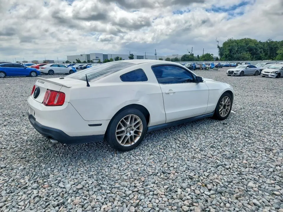 2012 FORD MUSTANG   