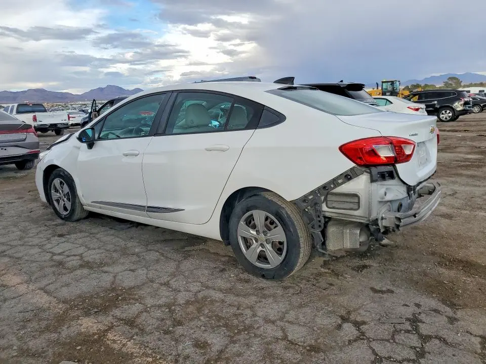 2018 CHEVROLET CRUZE LS  