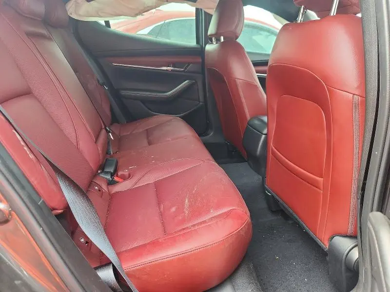 2025 MAZDA 3 PREMIUM PLUS  