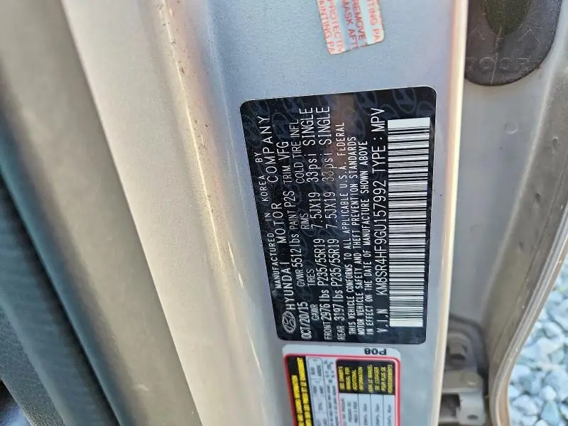 2016 HYUNDAI SANTA FE SE  