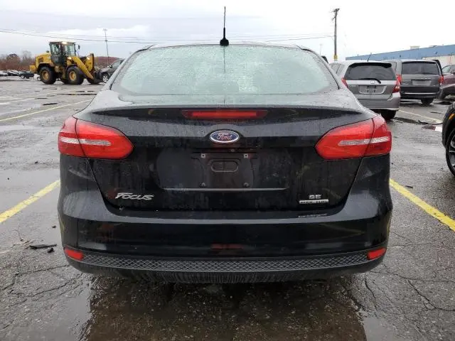 2016 FORD FOCUS SE  